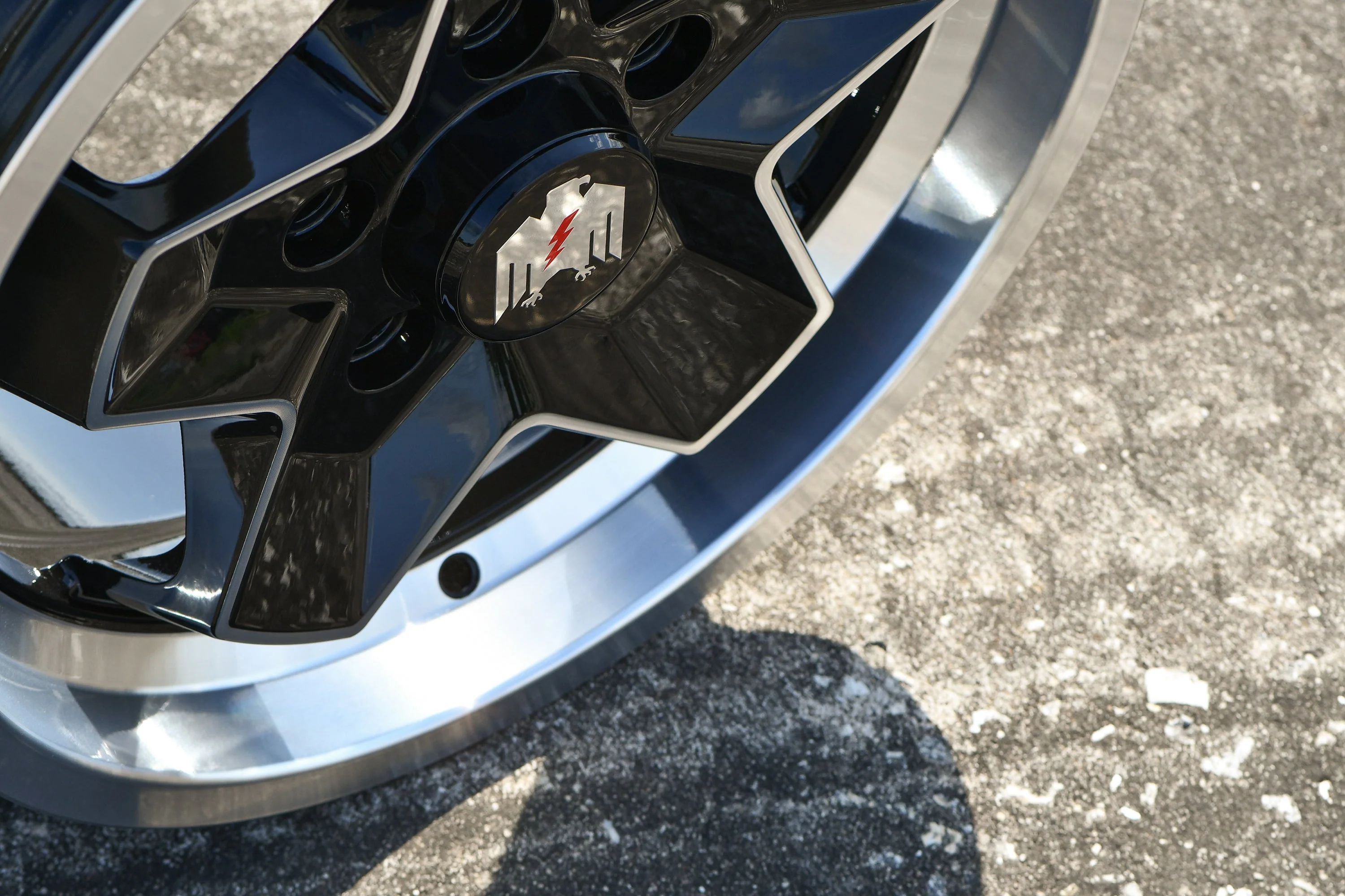 944 COOKIE CUTTER | Gloss Black Machined Face Edge - Image 14