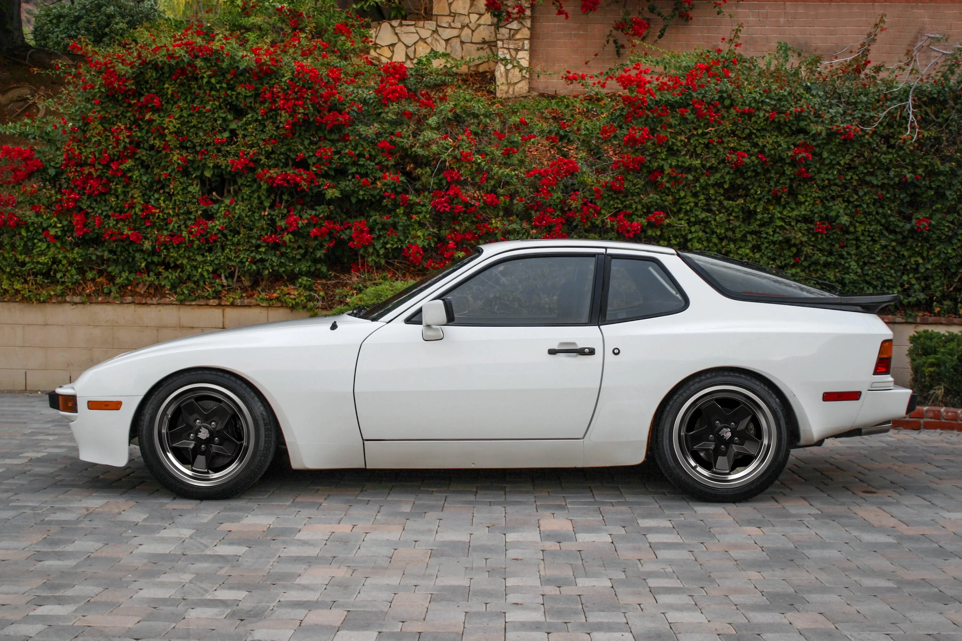 944 COOKIE CUTTER | Satin Black Machined Lip - Image 4