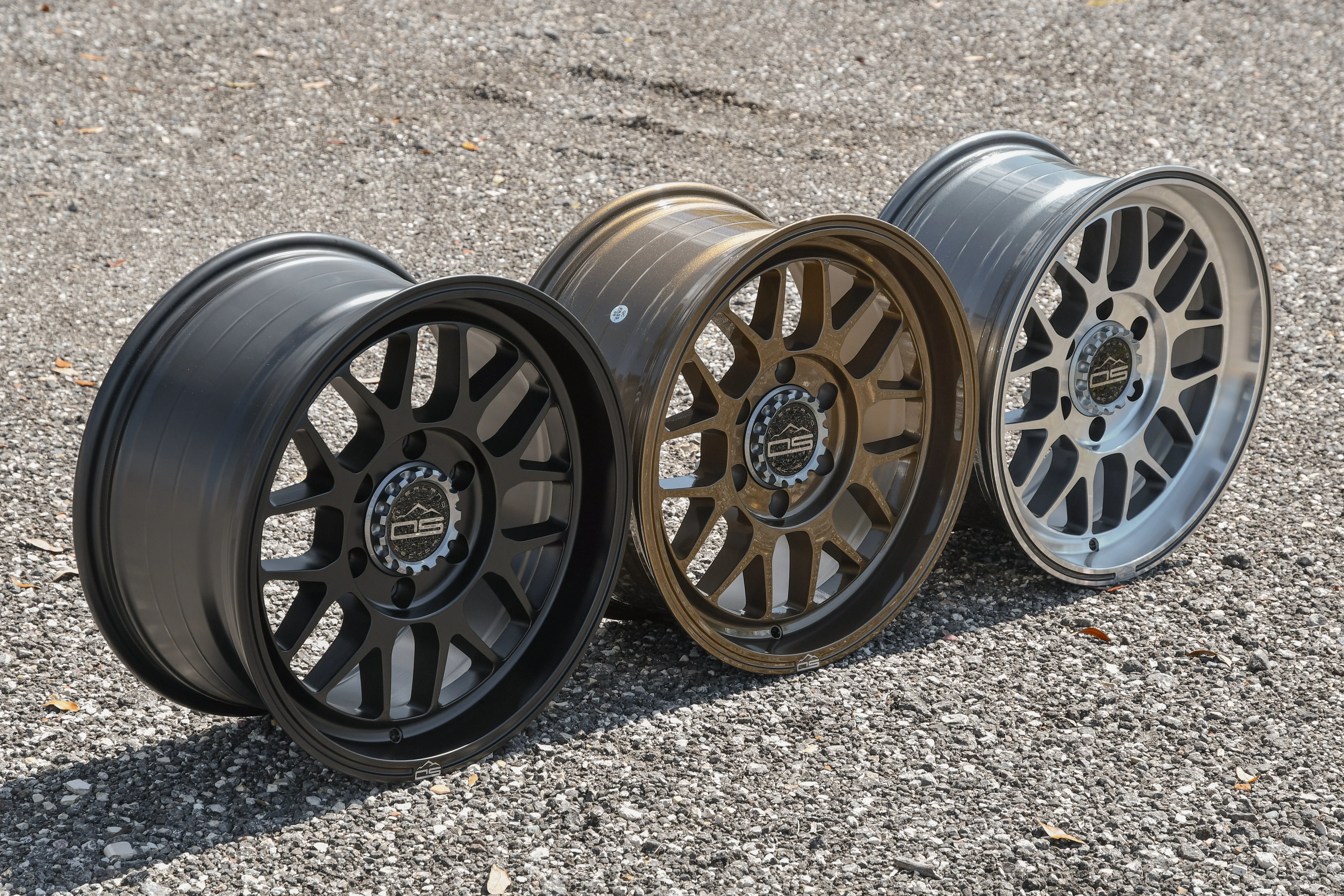 Overland Sector Hyperdrive Flow Formed 17x8.5 +25 6x139.7 106.1mm All Gloss Bronze - Image 9